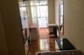 Tek Rruga E Dibres Jepet Me Qira Apartament 2+1, Alquiler