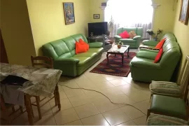 Shitet Apartament 2+1 prane UET !, Πώληση