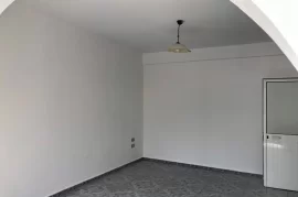 Apartament 2+1 ne shitje te “Shkolla e Bashkuar”, Miete