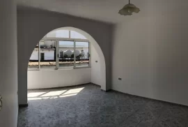 Apartament 2+1 ne shitje te “Shkolla e Bashkuar”, Miete