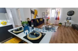 Tirane,shes Apartament 2+1,120 m²(Komuna Parisit), Eladás