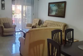 Apartament 1+1 me qira Komuna e Parisit Tirane, Alquiler