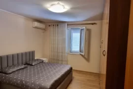 Apartament 2+1 me qira  ne bllok, Bérlés