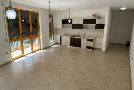 Apartament 2+1 +2 ne shitje Komuna e Parisit, Sale