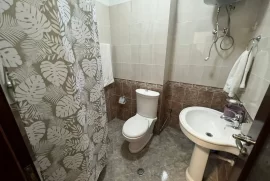 Apartament 2+1 me qira në “Astir”, Huren