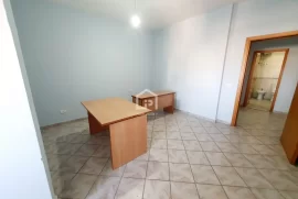 SHITET APARTAMENT 1+1/ RRUGA KAVAJES, Vente