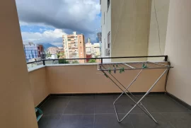 Apartament 1+1 per qera ,Kisha Katolike , Bérlés