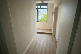  Shitet apartament dublex 21 dhjetori, Sale