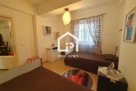 SHITET: APARTAMENT 3+1+2/POGRADEC, Venta