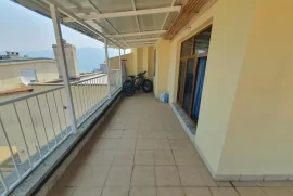 SHITET: APARTAMENT PENTHOUSE / zona: POGRADEC  , Πώληση