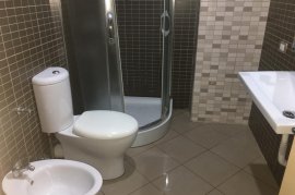 APARTAMENT ME QIRA 2+1, TE KOMPLEKSI KONTAKT, Ενοικίαση