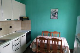 APARTAMENT ME QIRA 2+1, NE QENDER TE TIRANES, Ενοικίαση