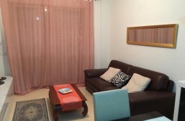 Jepet me qira apartament 2+1, Fresku, Bérlés