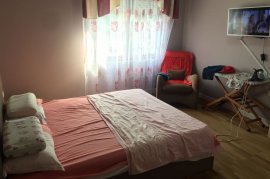 Shitet apartament 3+1 tek 'Kopeshti Botanik', Vente