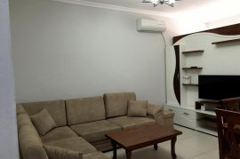 APARTAMENT ME QERA 1+1 TEK BULEVARDI BAJRAM CURRI, Location