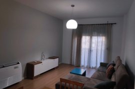 JEPET APARTAMENT 2+1 ME QIRA TE STADIUMI DINAMO KO, Huren