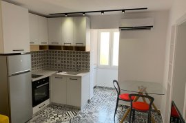 APARTAMENT ME QIRA 1+1 TEK BULEVARDI ZOGU I, Miete