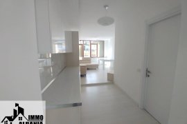 Super Apartament 2+1 Komuna e Parisit, Eladás