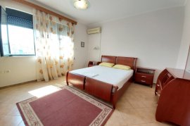 2+1+2WC, Ne Bllok (Afer Sh.Willson) Pallat I Ri, Location