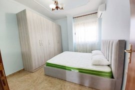 Ne Vasil Shanto - Jepet Me Qera Apartament 2+1, Alquiler