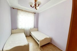 Ne Vasil Shanto - Jepet Me Qera Apartament 2+1, Miete