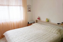 Shitet Apartament 1+1 ne Vasil Shanto , Sale