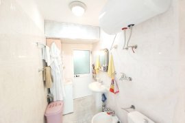 Shitet Apartament 1+1 ne Vasil Shanto , Venta