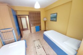 Komuna E Parisit (Lulishtja) Apt 2+1+2wc  , Ενοικίαση