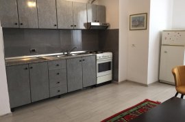 Apartament 2+1m Rr.Elbasanit, Ενοικίαση