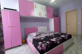 Astir Shitet Apartament 2+1 me 2 ballkone., Πώληση