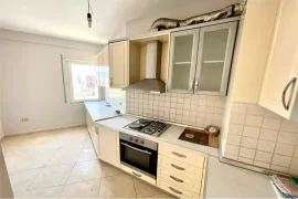 Jepet me qira apartament 3+1 ne Astir!, Ενοικίαση