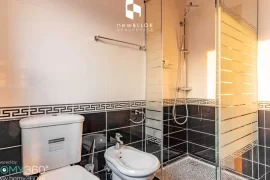 ???? UNIK: Penthouse (203 m2) *Kati 11 *QENDER, Πώληση