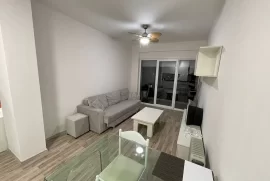Shitet apartament 2+1 në rrugën “Ali Demi”, Πώληση