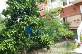 Tirane,shes Vile moderne 4 kateshe,Sip 550m²(Sauk), Vente