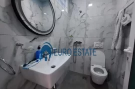 Tirane,me qera Ambient biznesi 200 m²-Vasil Shanto, Location