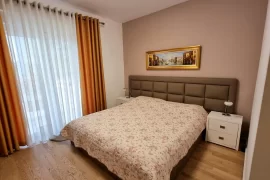 SHITET SUPER APARTAMENT 3+1, Shitje