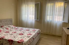 Apartament 1+1 me qira kopshti botanik, Ενοικίαση