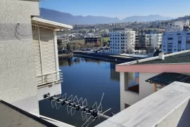 APARTAMENT 2+1 ME VERANDE PER QIRA TEK LIQENI I TH, Ενοικίαση