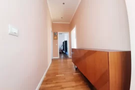 APARTAMENT 2+1 ME VERANDE PER QIRA TEK LIQENI I TH, Ενοικίαση