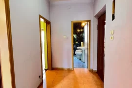 SHITET APARTAMENT 2+1 TE ISH-EKSPOZITA , Πώληση