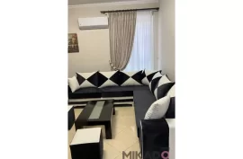 Jepet me Qira Apartament tek rruga '' Peti''!, Ενοικίαση