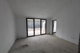 Apartamente Duplex per shitje Kopshti Botanik, Πώληση