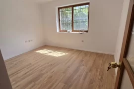 Tirane, Apartamente per shitje tek Ali Demi , Venta