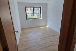 Tirane, Apartamente per shitje tek Ali Demi , Πώληση