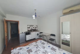 Tirane, Garsoniere me qira 380 euro, Ενοικίαση