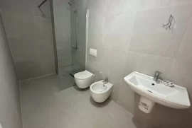 Lake View Residence, apartament 2+1 me qira, Huren