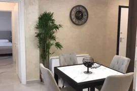 Apartament me qira tek Rruga Kavajes 1200 Euro , Ενοικίαση