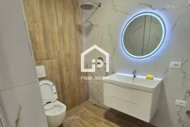 SHITET APARTAMENT 2+1+2/ZONA: GJUHET E HUAJA, Πώληση