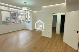 SHITET APARTAMENT 2+1+2/ZONA: GJUHET E HUAJA, Eladás