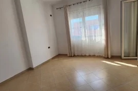 Apartament per shitje ne Fresk 77 000 Euro , Shitje